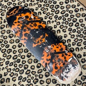 listing-status-banner